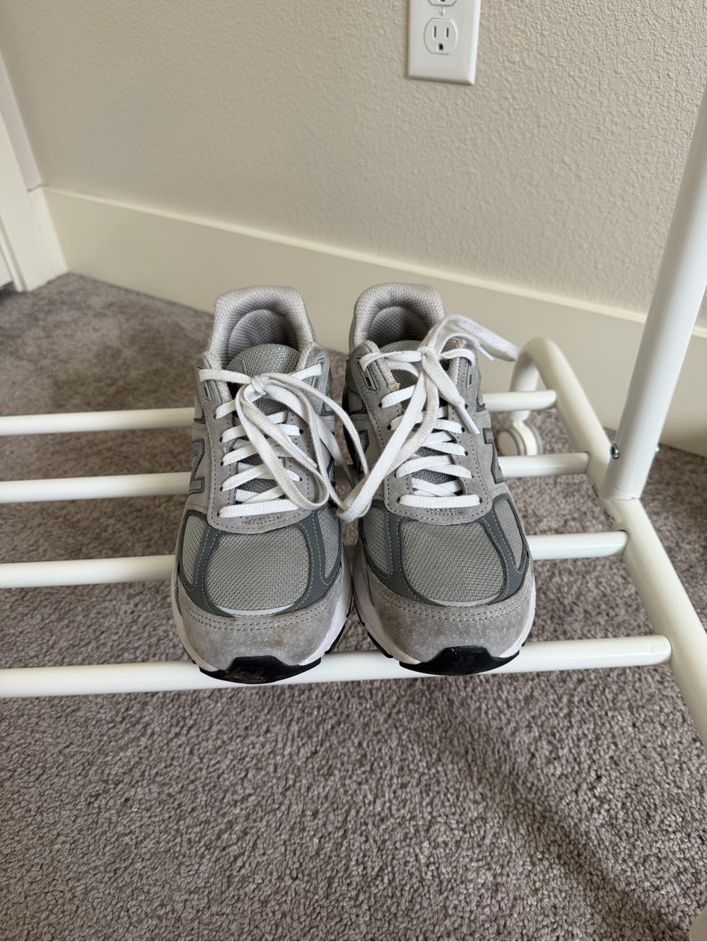 New Balance 990V5 Sneakers
